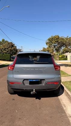 VOLVO XC40 2.0 T4 GASOLINA MOMENTUM GEARTRONIC VOLVO XC40 2.0 T4 GASOLINA MOMENTUM GEARTRONIC